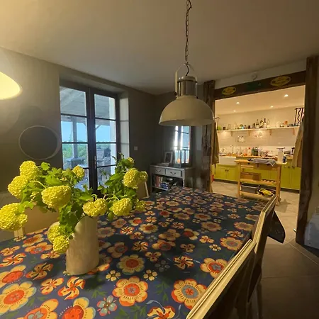 Souvenir, Tatil Evi Lenax